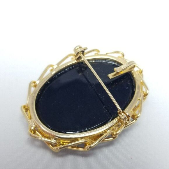 Vintage Cameo Portrait Woman Profile Brooch Pendant, Gold Tone Setting, Estate - Picture 3 of 6